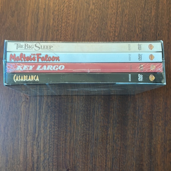 NIB Humphrey Bogart Four DVD set - Picture 3 of 3